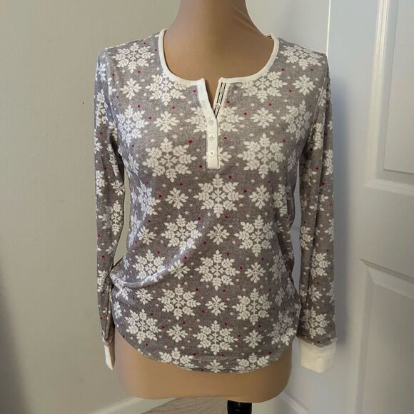 Nautical NWT Snowflake Pajama Long Sleeve Top S - Picture 1 of 6